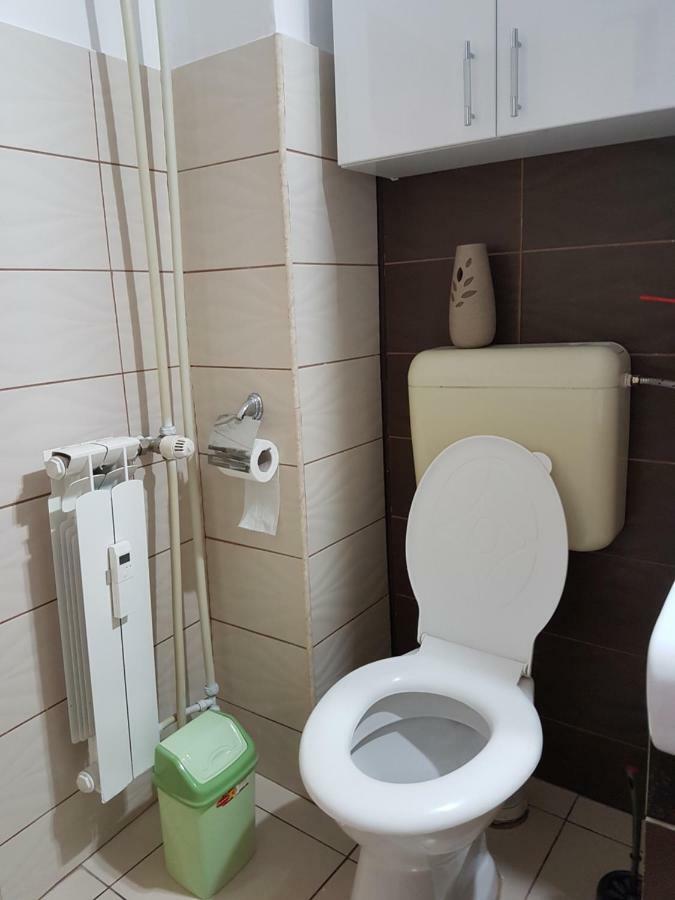 Apartament Aura Lejlighed Oradea Eksteriør billede